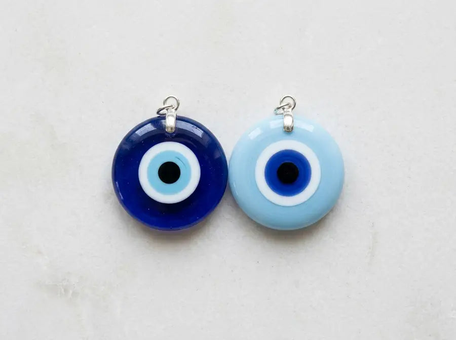 Blue evil eye meaning: Dark blue vs. light blue