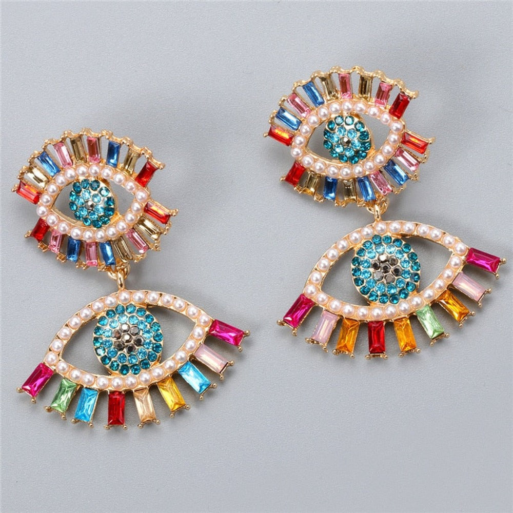 Eye-catching vintage-inspired design