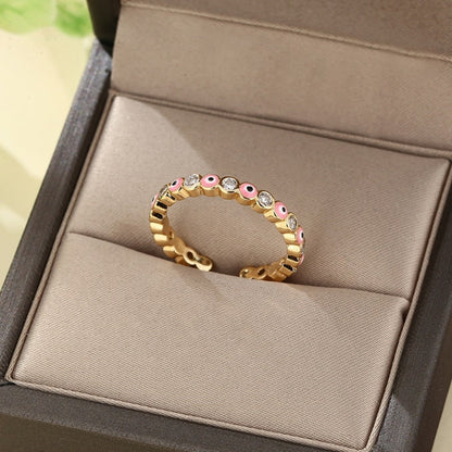 Adjustable finger ring