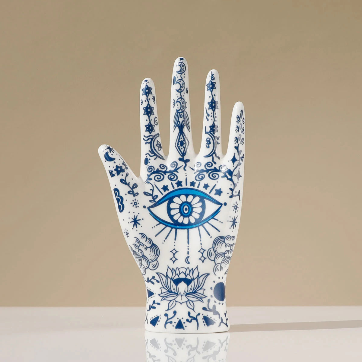 Hand-shaped jewelry holder
