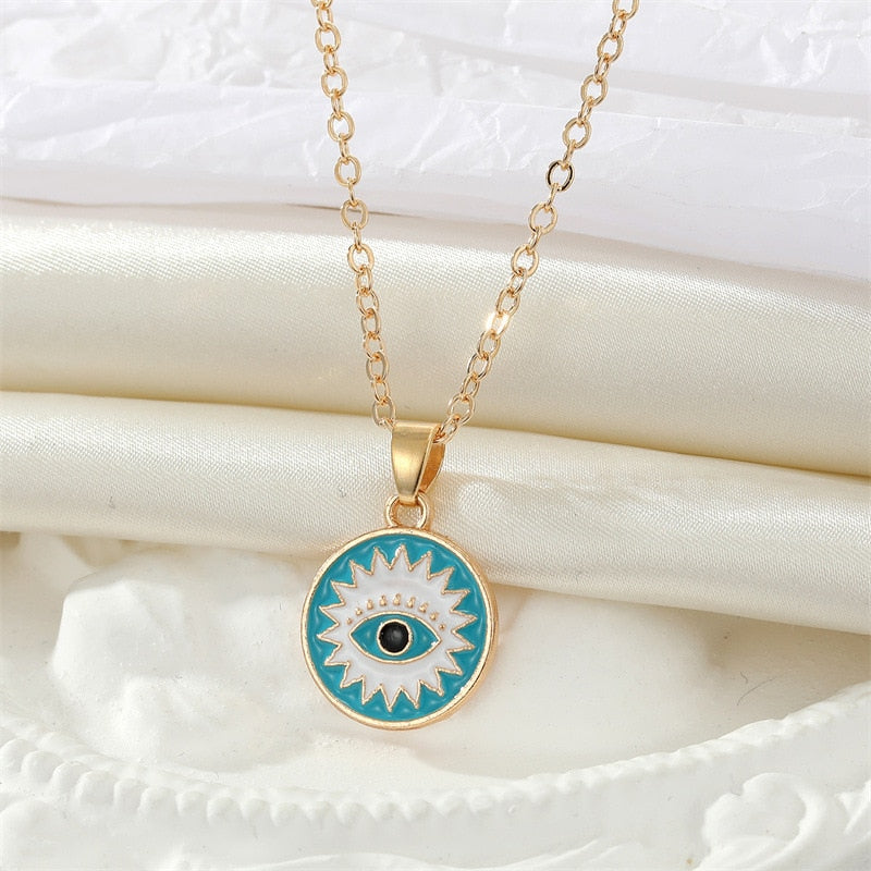 Trendy Pendant Necklace