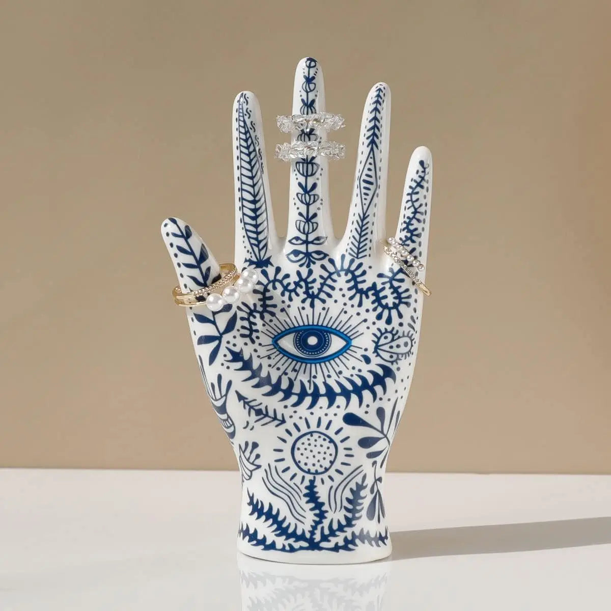 Jewelry hand stand
