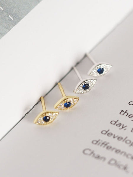 Romantic and sweet earrings