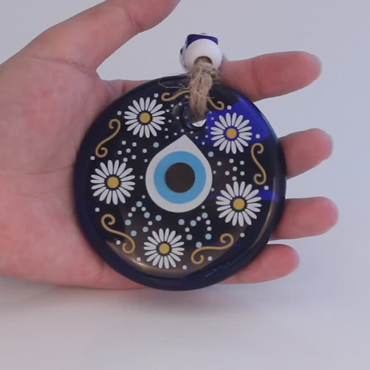 Elegant Blue Turkish Evil Eye Glass Pendant Wall Hanging Keychain with Flower Pattern Rope Chain